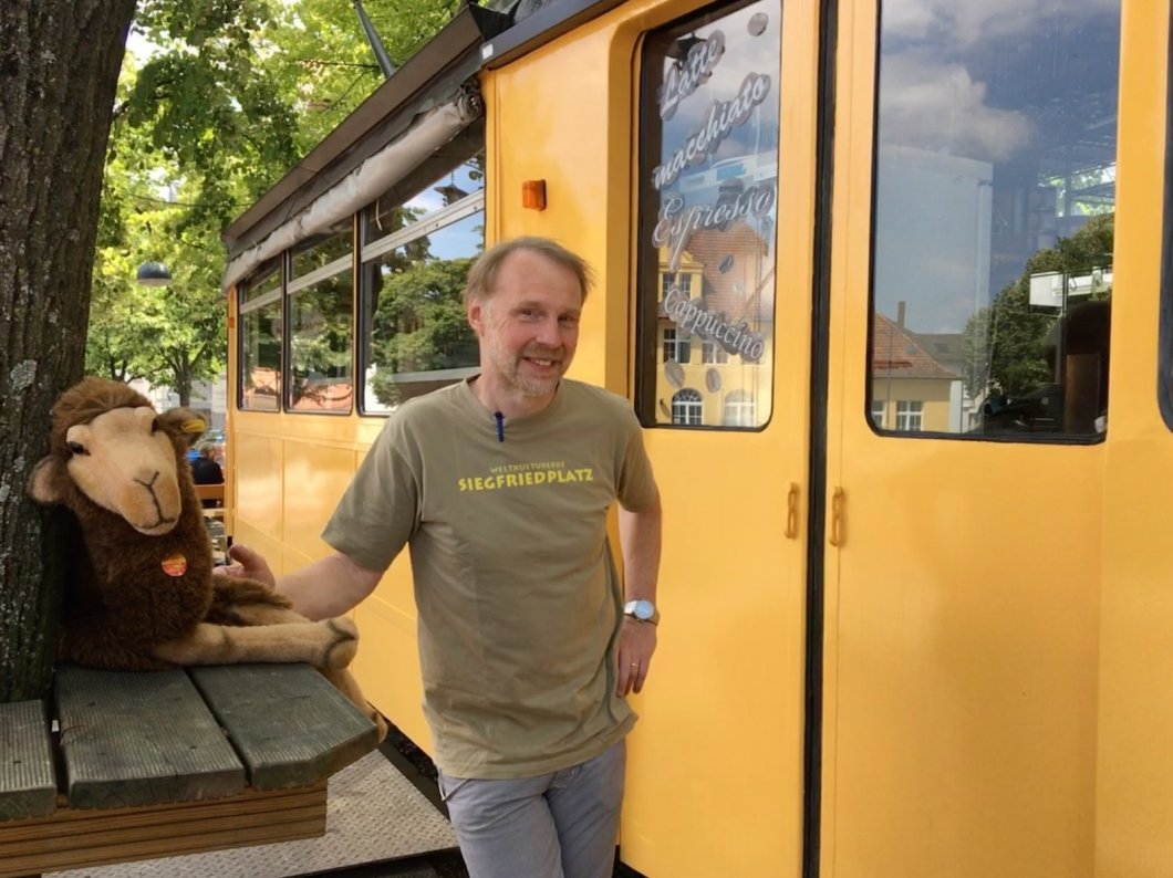 Die Supertram auf dem Siegfriedplatz ist wieder geöffnet